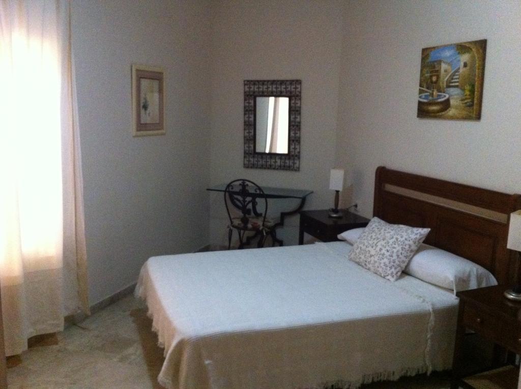 Apartamentos Sevilla Ruang foto